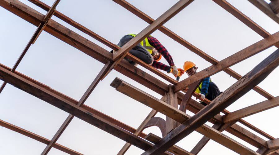 Professional gutter cleaning services in Hartley, TX